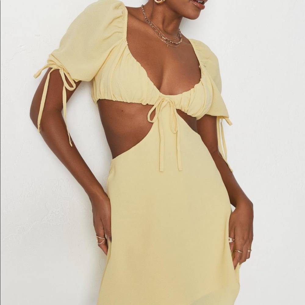 Missguided NWT Dobby mesh cut out milkmaid dress yellow mini